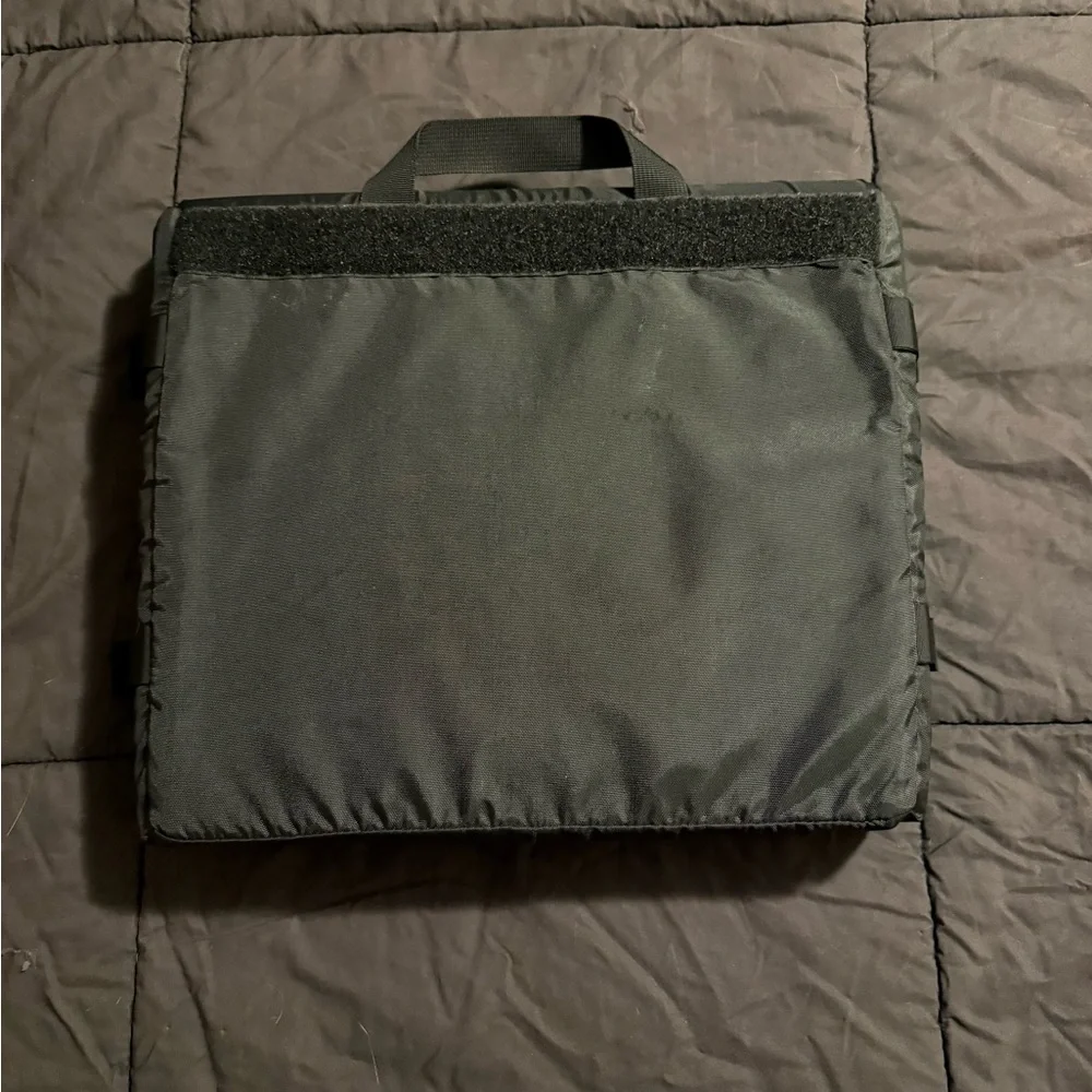 Brenthaven Black Laptop Computer Bag 12 Inches Durable Handheld Case
